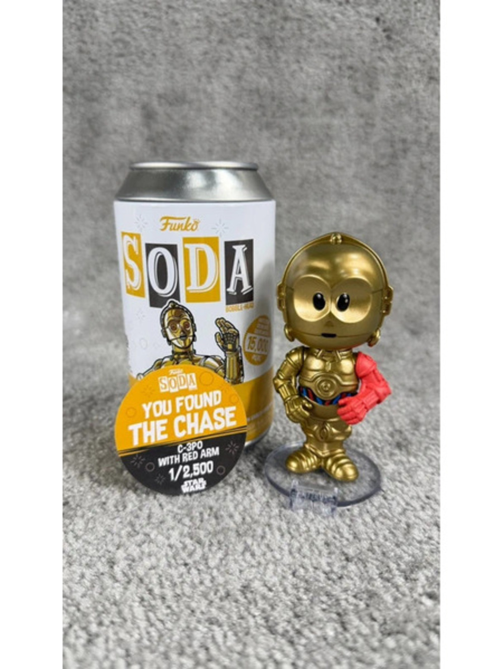 Funko Soda Star Wars C-3PO with Red Arm Chase Figure